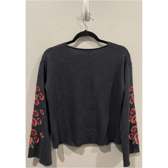 AMERICAN EAGLE Red Floral Embroidered Bell Long Sleeve Sweatshirt - Picture 5 of 5